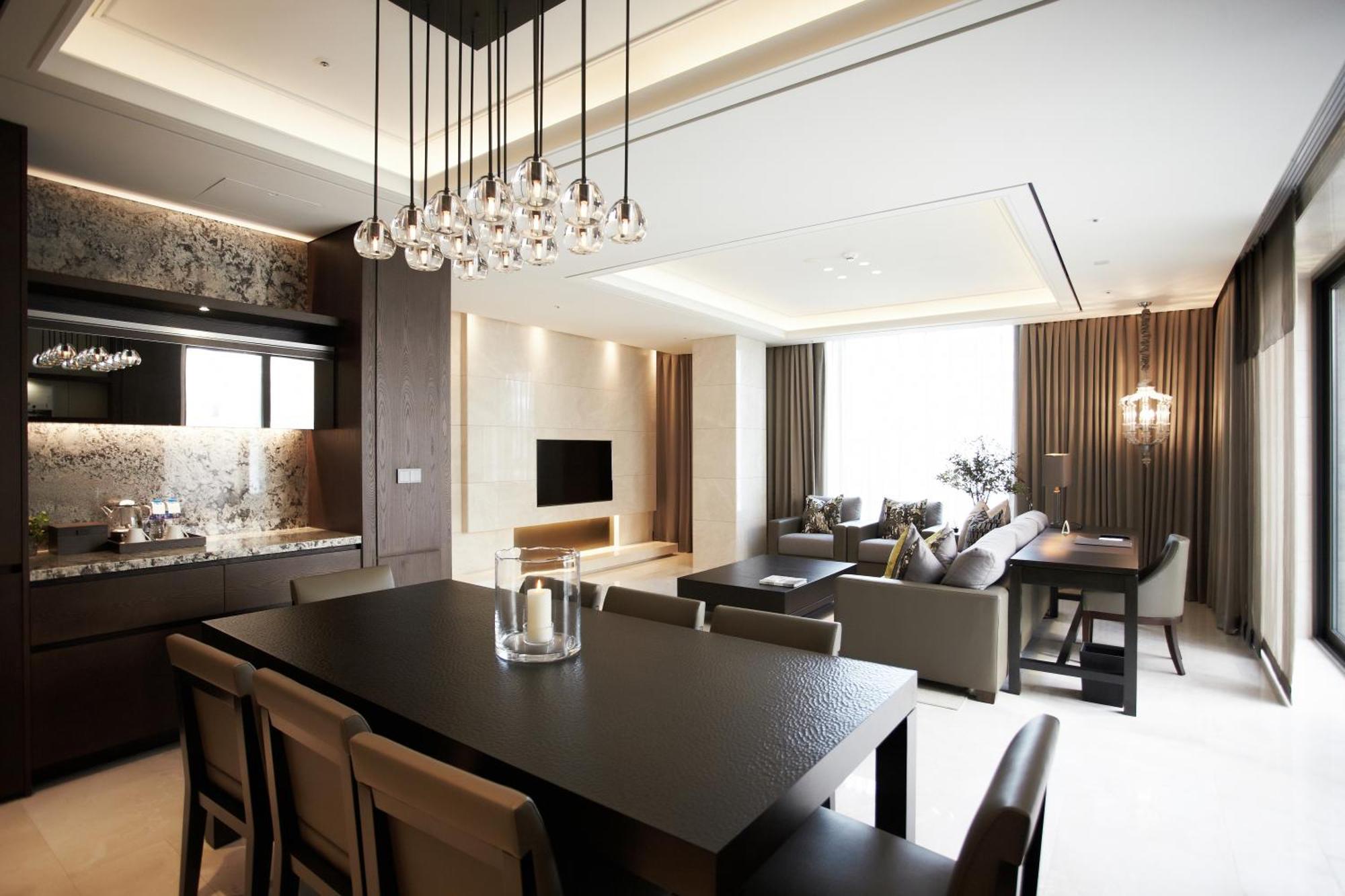 Crown Park Hotel Seoul Myeongdong Exterior photo